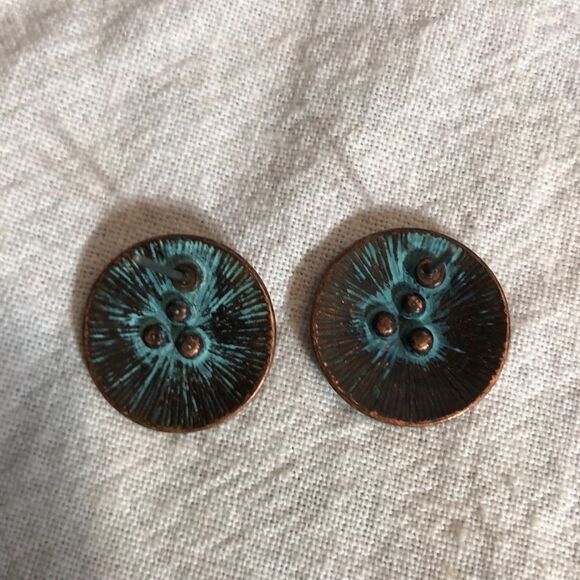 Handcrafted One of a Kind Beaten Round Copper Earrings Rhinestones NEW - Picture 5 of 7